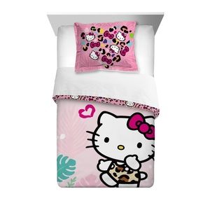 Huge Hello Kitty twin Bedding Bundle Comforter and Sheets Sets Like New